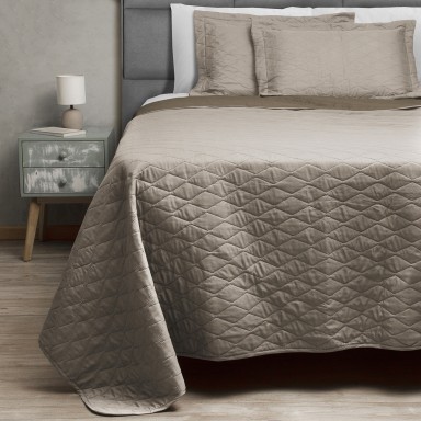Quilt Bicolor Tabaco-Beige. Masel Cubrecamas y Quilts